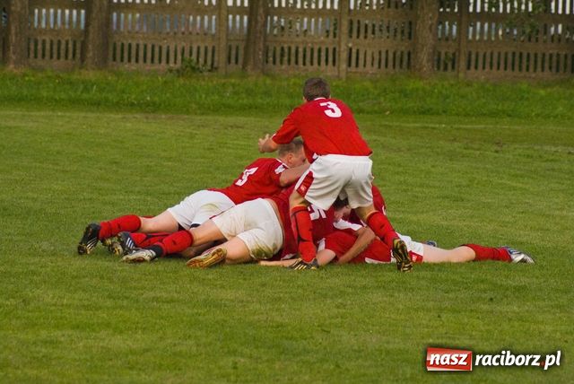 Zdjęcie w galerii na portalu naszraciborz.pl: Kogo wpuścimy? Cyrk w C-klasie wiadomości z regionu