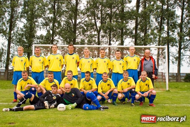 Zdjęcie w galerii na portalu naszraciborz.pl: Kogo wpuścimy? Cyrk w C-klasie wiadomości z regionu