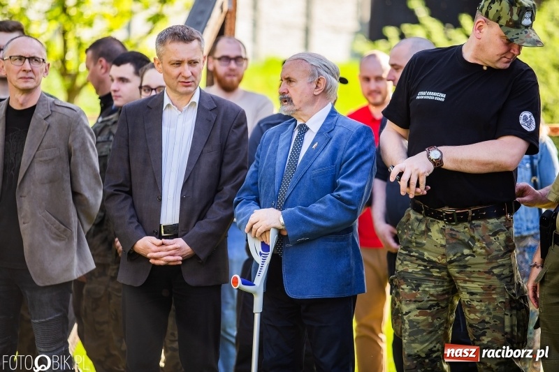 Zdjęcie w galerii na portalu naszraciborz.pl: Turniej strzelecki o puchar Dyrektora Zakładu Karnego w Raciborzu. Starosta lepszy od komendantów [FOTO i WIDEO] wiadomości z regionu