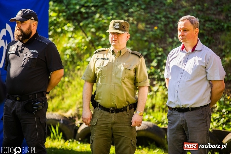 Zdjęcie w galerii na portalu naszraciborz.pl: Turniej strzelecki o puchar Dyrektora Zakładu Karnego w Raciborzu. Starosta lepszy od komendantów [FOTO i WIDEO] wiadomości z regionu