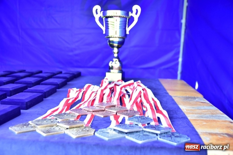 Zdjęcie w galerii na portalu naszraciborz.pl: Turniej strzelecki o puchar Dyrektora Zakładu Karnego w Raciborzu. Starosta lepszy od komendantów [FOTO i WIDEO] wiadomości z regionu