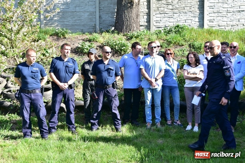 Zdjęcie w galerii na portalu naszraciborz.pl: Turniej strzelecki o puchar Dyrektora Zakładu Karnego w Raciborzu. Starosta lepszy od komendantów [FOTO i WIDEO] wiadomości z regionu