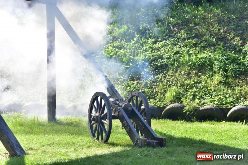 Zdjęcie w galerii na portalu naszraciborz.pl: Turniej strzelecki o puchar Dyrektora Zakładu Karnego w Raciborzu. Starosta lepszy od komendantów [FOTO i WIDEO] wiadomości z regionu