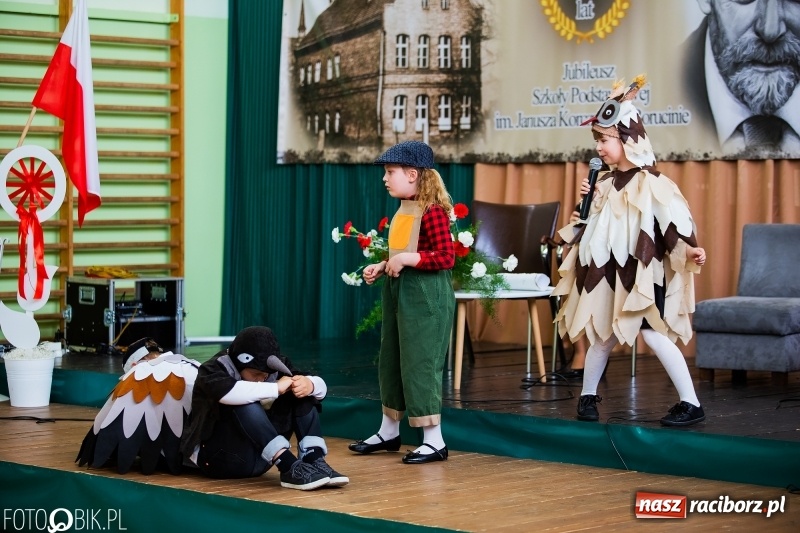 Zdjęcie w galerii na portalu naszraciborz.pl: Szkoła w Borucinie ma 120 lat i nowy sztandar  wiadomości z regionu