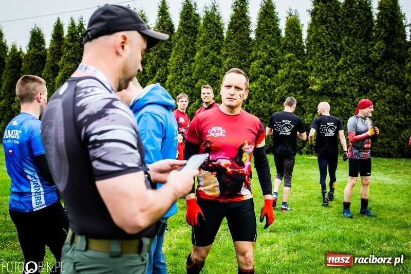 Zdjęcie w galerii na portalu naszraciborz.pl: Forsowanie Odry i litry potu. II Bieg Cichociemnych w Raciborzu [FOTO i WIDEO] wiadomości z regionu