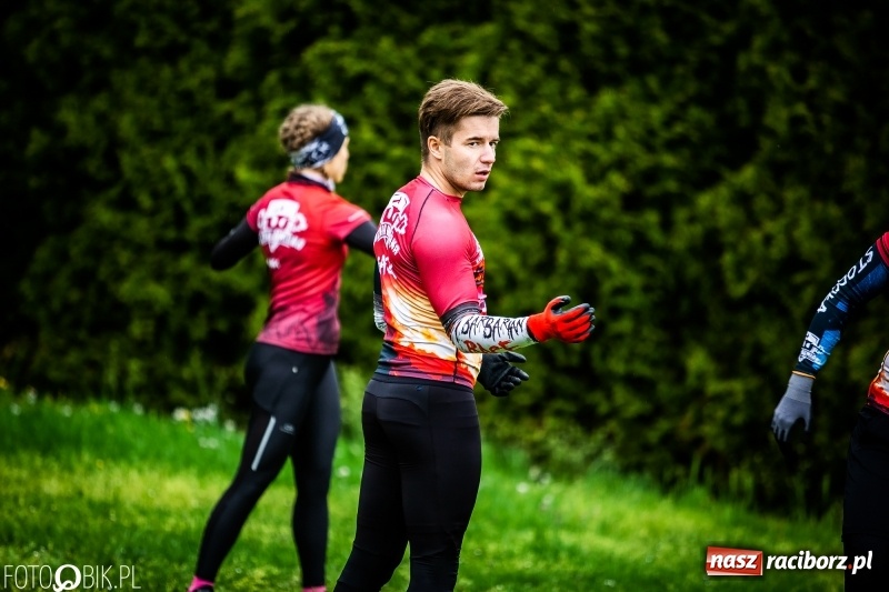 Zdjęcie w galerii na portalu naszraciborz.pl: Forsowanie Odry i litry potu. II Bieg Cichociemnych w Raciborzu [FOTO i WIDEO] wiadomości z regionu