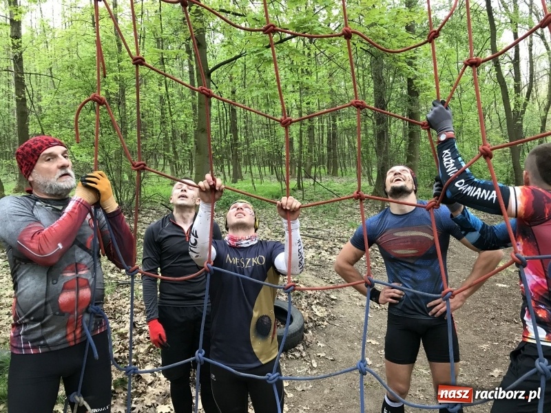 Zdjęcie w galerii na portalu naszraciborz.pl: Forsowanie Odry i litry potu. II Bieg Cichociemnych w Raciborzu [FOTO i WIDEO] wiadomości z regionu