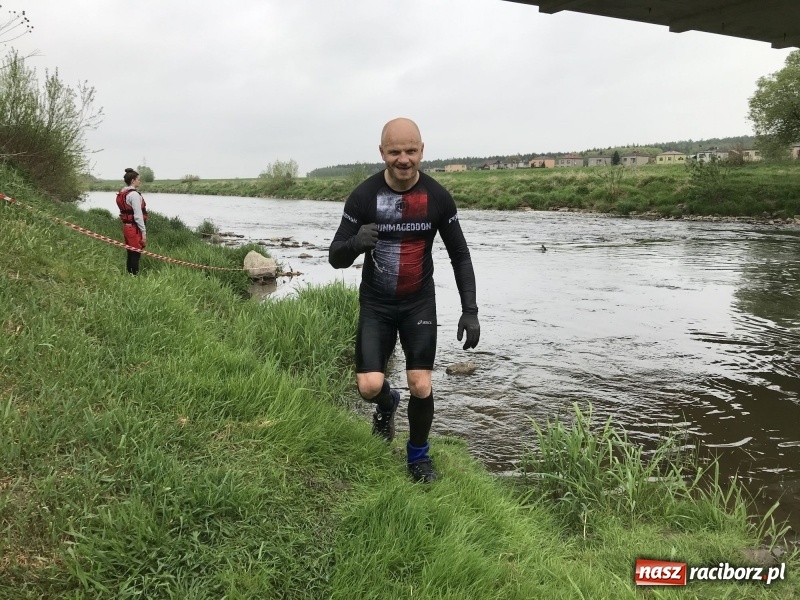 Zdjęcie w galerii na portalu naszraciborz.pl: Forsowanie Odry i litry potu. II Bieg Cichociemnych w Raciborzu [FOTO i WIDEO] wiadomości z regionu