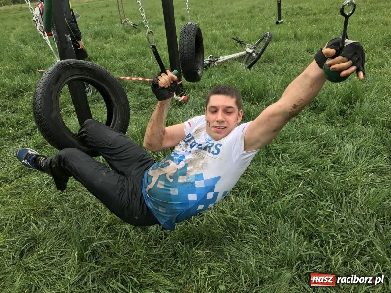 Zdjęcie w galerii na portalu naszraciborz.pl: Forsowanie Odry i litry potu. II Bieg Cichociemnych w Raciborzu [FOTO i WIDEO] wiadomości z regionu