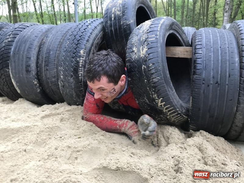 Zdjęcie w galerii na portalu naszraciborz.pl: Forsowanie Odry i litry potu. II Bieg Cichociemnych w Raciborzu [FOTO i WIDEO] wiadomości z regionu