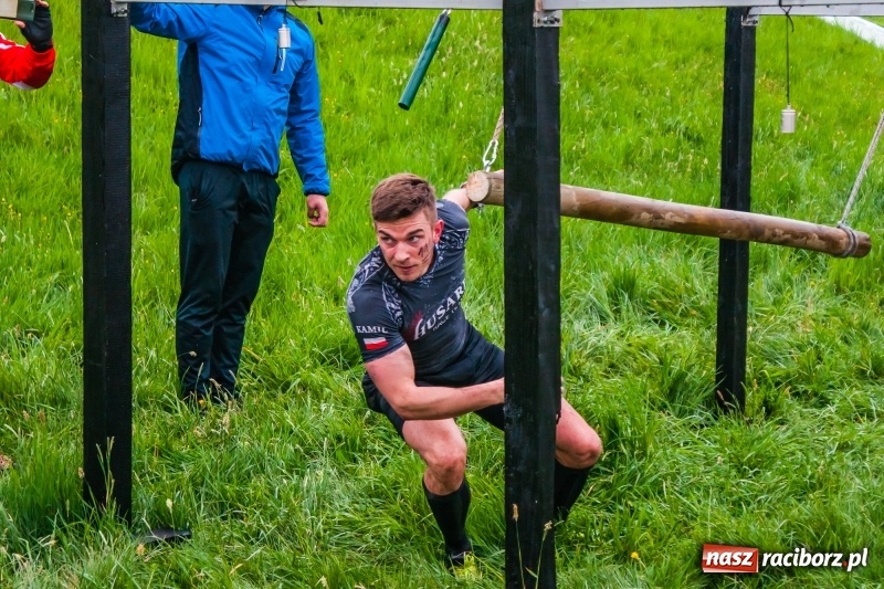 Zdjęcie w galerii na portalu naszraciborz.pl: Forsowanie Odry i litry potu. II Bieg Cichociemnych w Raciborzu [FOTO i WIDEO] wiadomości z regionu
