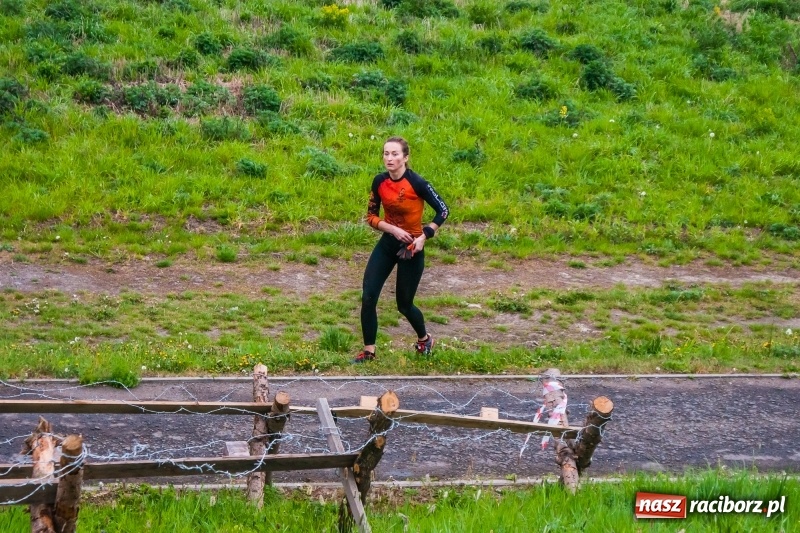 Zdjęcie w galerii na portalu naszraciborz.pl: Forsowanie Odry i litry potu. II Bieg Cichociemnych w Raciborzu [FOTO i WIDEO] wiadomości z regionu