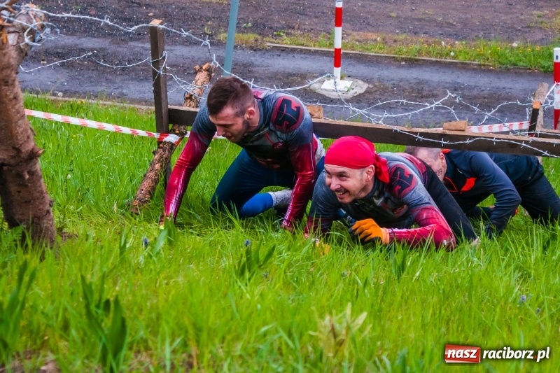 Zdjęcie w galerii na portalu naszraciborz.pl: Forsowanie Odry i litry potu. II Bieg Cichociemnych w Raciborzu [FOTO i WIDEO] wiadomości z regionu