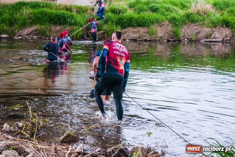 Zdjęcie w galerii na portalu naszraciborz.pl: Forsowanie Odry i litry potu. II Bieg Cichociemnych w Raciborzu [FOTO i WIDEO] wiadomości z regionu