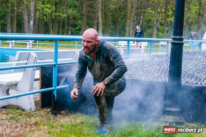 Zdjęcie w galerii na portalu naszraciborz.pl: Forsowanie Odry i litry potu. II Bieg Cichociemnych w Raciborzu [FOTO i WIDEO] wiadomości z regionu