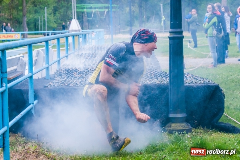 Zdjęcie w galerii na portalu naszraciborz.pl: Forsowanie Odry i litry potu. II Bieg Cichociemnych w Raciborzu [FOTO i WIDEO] wiadomości z regionu