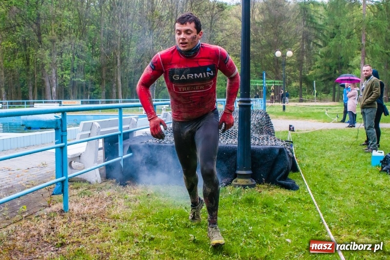 Zdjęcie w galerii na portalu naszraciborz.pl: Forsowanie Odry i litry potu. II Bieg Cichociemnych w Raciborzu [FOTO i WIDEO] wiadomości z regionu