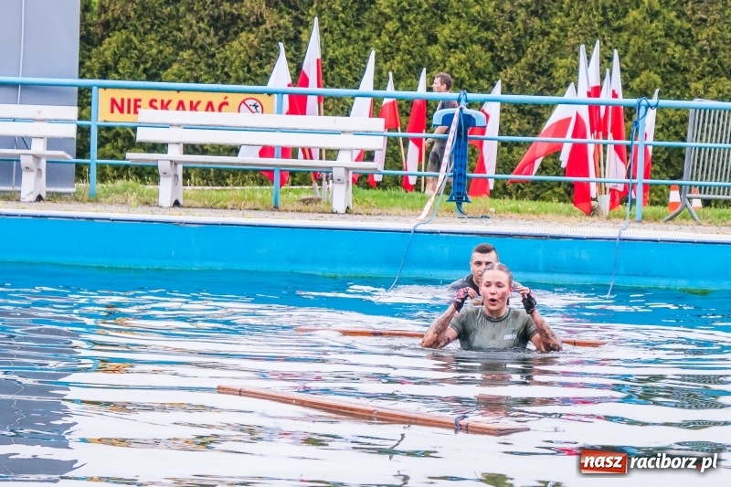 Zdjęcie w galerii na portalu naszraciborz.pl: Forsowanie Odry i litry potu. II Bieg Cichociemnych w Raciborzu [FOTO i WIDEO] wiadomości z regionu