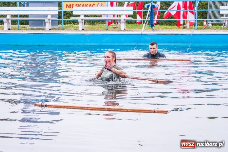Zdjęcie w galerii na portalu naszraciborz.pl: Forsowanie Odry i litry potu. II Bieg Cichociemnych w Raciborzu [FOTO i WIDEO] wiadomości z regionu