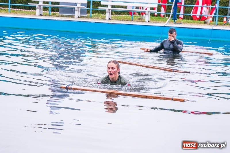 Zdjęcie w galerii na portalu naszraciborz.pl: Forsowanie Odry i litry potu. II Bieg Cichociemnych w Raciborzu [FOTO i WIDEO] wiadomości z regionu