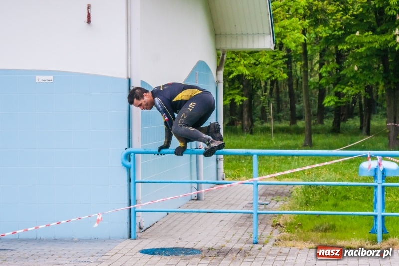 Zdjęcie w galerii na portalu naszraciborz.pl: Forsowanie Odry i litry potu. II Bieg Cichociemnych w Raciborzu [FOTO i WIDEO] wiadomości z regionu