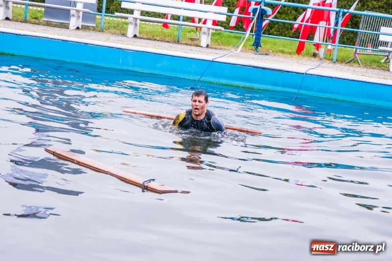 Zdjęcie w galerii na portalu naszraciborz.pl: Forsowanie Odry i litry potu. II Bieg Cichociemnych w Raciborzu [FOTO i WIDEO] wiadomości z regionu
