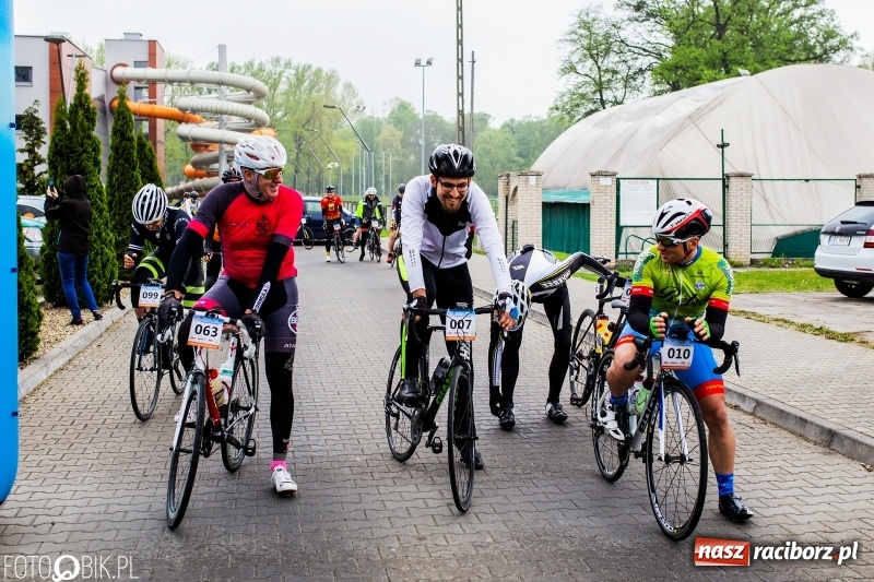 Zdjęcie w galerii na portalu naszraciborz.pl: Rowerowe Grand Prix Raciborza ruszyło cysterskim szlakiem [FOTO] wiadomości z regionu
