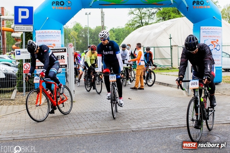 Zdjęcie w galerii na portalu naszraciborz.pl: Rowerowe Grand Prix Raciborza ruszyło cysterskim szlakiem [FOTO] wiadomości z regionu