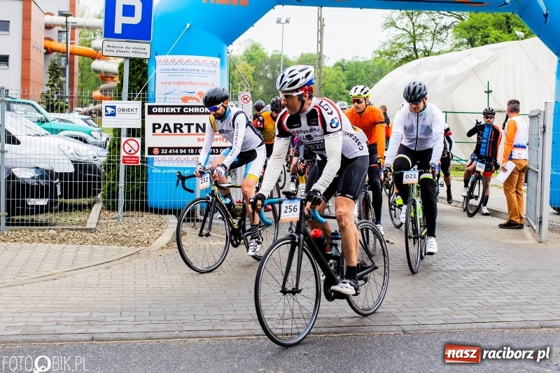 Zdjęcie w galerii na portalu naszraciborz.pl: Rowerowe Grand Prix Raciborza ruszyło cysterskim szlakiem [FOTO] wiadomości z regionu