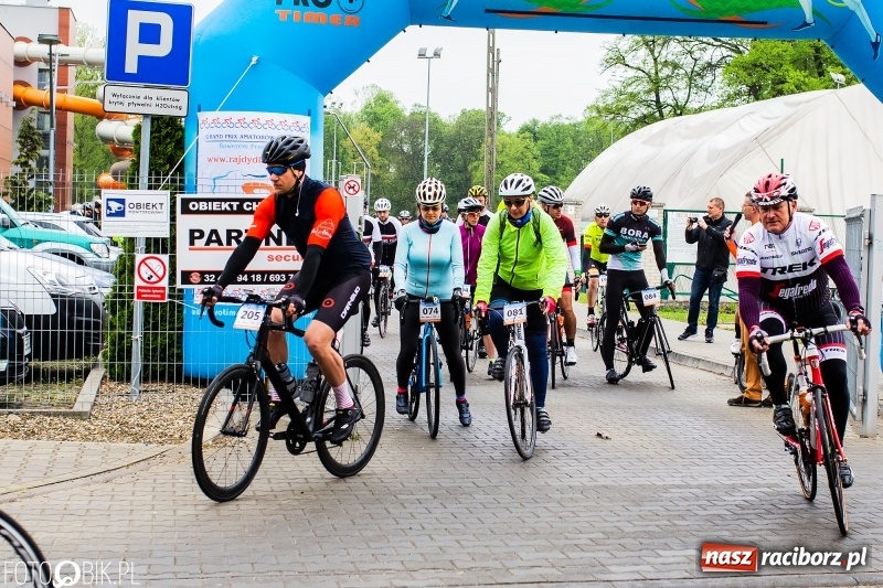 Zdjęcie w galerii na portalu naszraciborz.pl: Rowerowe Grand Prix Raciborza ruszyło cysterskim szlakiem [FOTO] wiadomości z regionu