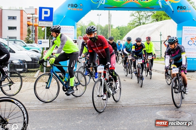 Zdjęcie w galerii na portalu naszraciborz.pl: Rowerowe Grand Prix Raciborza ruszyło cysterskim szlakiem [FOTO] wiadomości z regionu