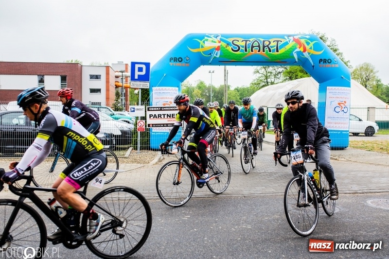 Zdjęcie w galerii na portalu naszraciborz.pl: Rowerowe Grand Prix Raciborza ruszyło cysterskim szlakiem [FOTO] wiadomości z regionu