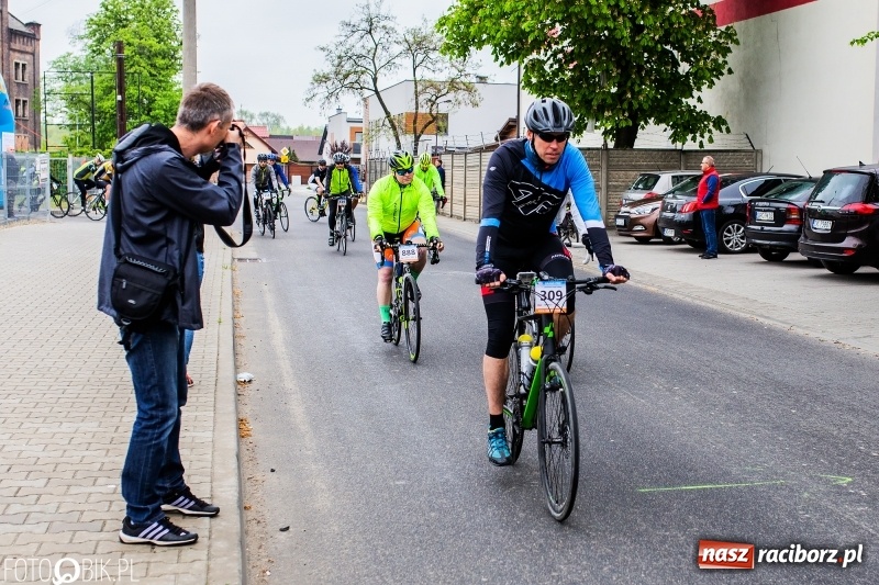Zdjęcie w galerii na portalu naszraciborz.pl: Rowerowe Grand Prix Raciborza ruszyło cysterskim szlakiem [FOTO] wiadomości z regionu