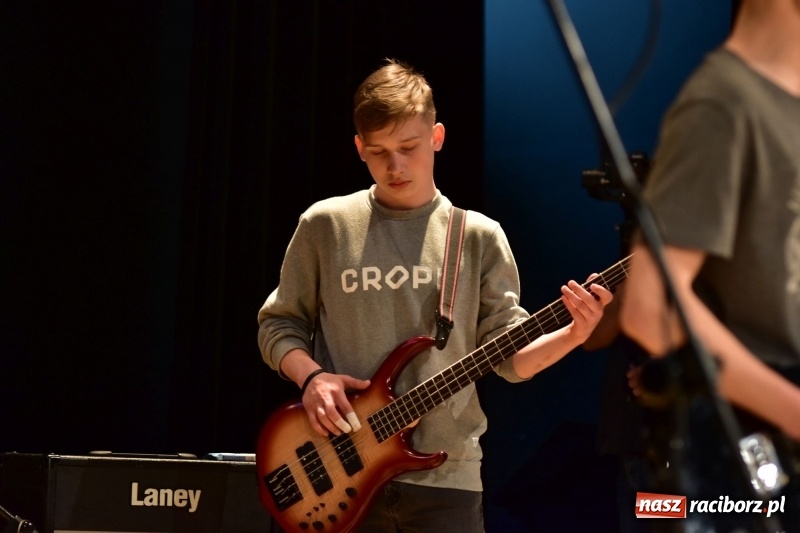 Zdjęcie w galerii na portalu naszraciborz.pl: Mimi i Dusia wygrały IV Raciborską Giełdę Talentów [FOTO i WIDEO] wiadomości z regionu