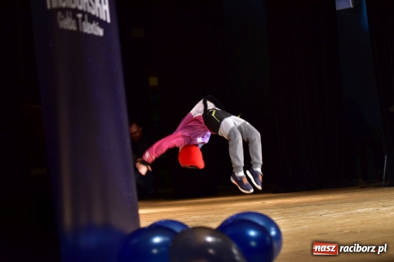 Zdjęcie w galerii na portalu naszraciborz.pl: Mimi i Dusia wygrały IV Raciborską Giełdę Talentów [FOTO i WIDEO] wiadomości z regionu