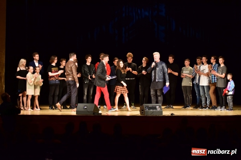 Zdjęcie w galerii na portalu naszraciborz.pl: Mimi i Dusia wygrały IV Raciborską Giełdę Talentów [FOTO i WIDEO] wiadomości z regionu