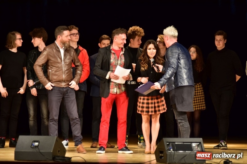Zdjęcie w galerii na portalu naszraciborz.pl: Mimi i Dusia wygrały IV Raciborską Giełdę Talentów [FOTO i WIDEO] wiadomości z regionu