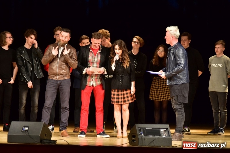 Zdjęcie w galerii na portalu naszraciborz.pl: Mimi i Dusia wygrały IV Raciborską Giełdę Talentów [FOTO i WIDEO] wiadomości z regionu