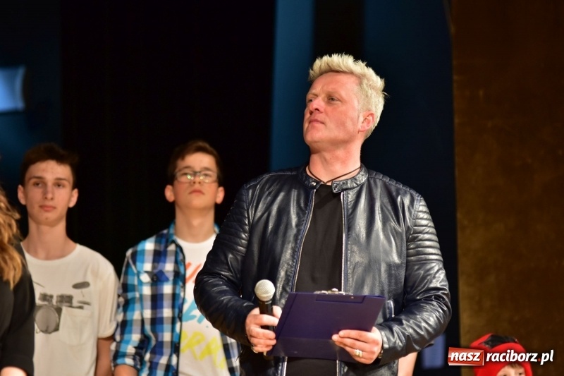 Zdjęcie w galerii na portalu naszraciborz.pl: Mimi i Dusia wygrały IV Raciborską Giełdę Talentów [FOTO i WIDEO] wiadomości z regionu