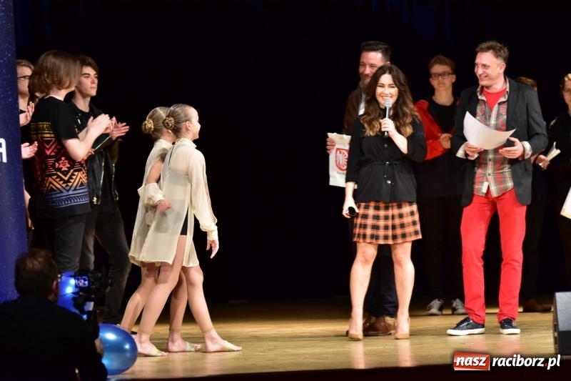 Zdjęcie w galerii na portalu naszraciborz.pl: Mimi i Dusia wygrały IV Raciborską Giełdę Talentów [FOTO i WIDEO] wiadomości z regionu