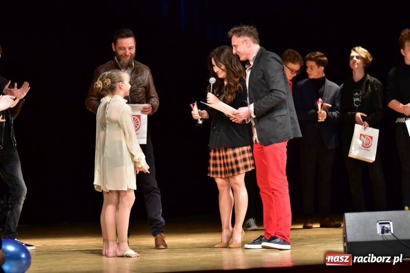 Zdjęcie w galerii na portalu naszraciborz.pl: Mimi i Dusia wygrały IV Raciborską Giełdę Talentów [FOTO i WIDEO] wiadomości z regionu