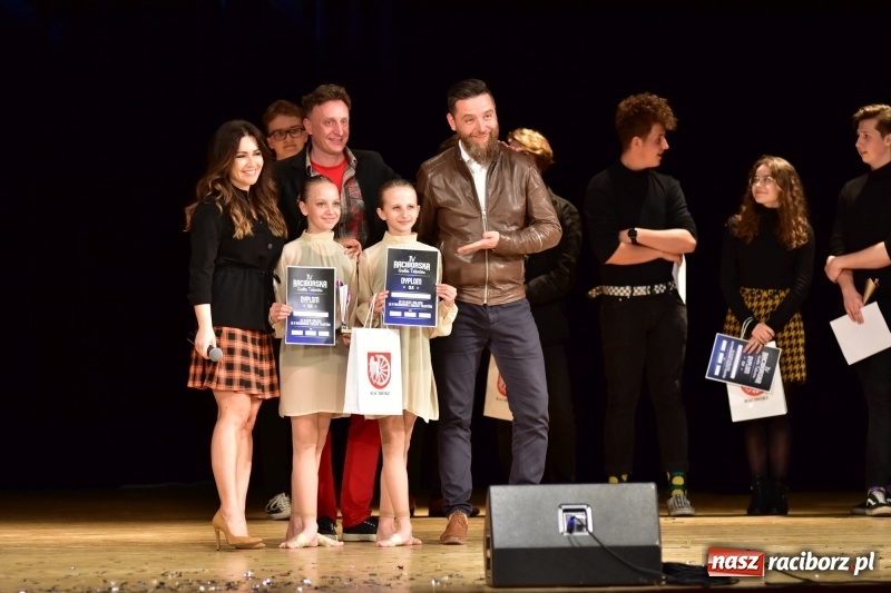 Zdjęcie w galerii na portalu naszraciborz.pl: Mimi i Dusia wygrały IV Raciborską Giełdę Talentów [FOTO i WIDEO] wiadomości z regionu