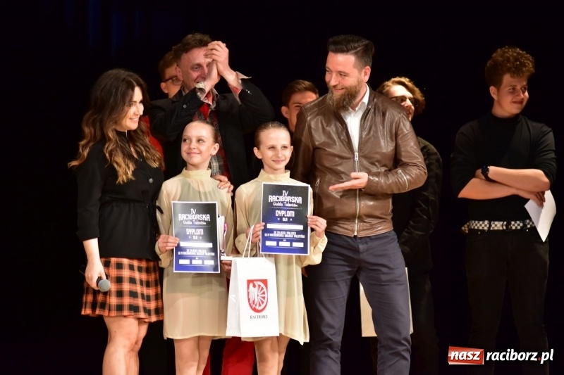 Zdjęcie w galerii na portalu naszraciborz.pl: Mimi i Dusia wygrały IV Raciborską Giełdę Talentów [FOTO i WIDEO] wiadomości z regionu