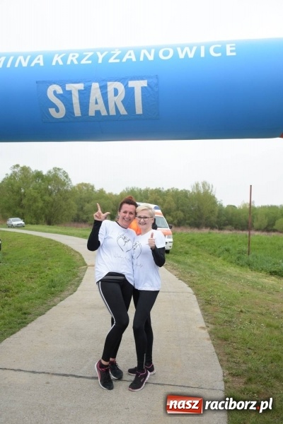 Zdjęcie w galerii na portalu naszraciborz.pl: Biegli i maszerowali, by pomóc Zosi [FOTO] wiadomości z regionu