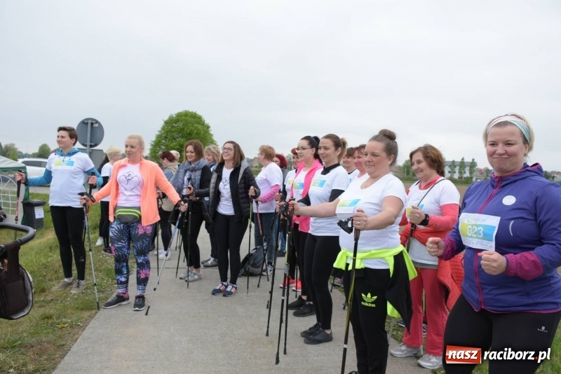 Zdjęcie w galerii na portalu naszraciborz.pl: Biegli i maszerowali, by pomóc Zosi [FOTO] wiadomości z regionu