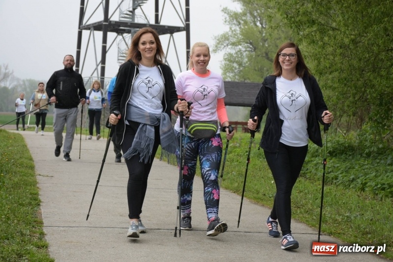 Zdjęcie w galerii na portalu naszraciborz.pl: Biegli i maszerowali, by pomóc Zosi [FOTO] wiadomości z regionu