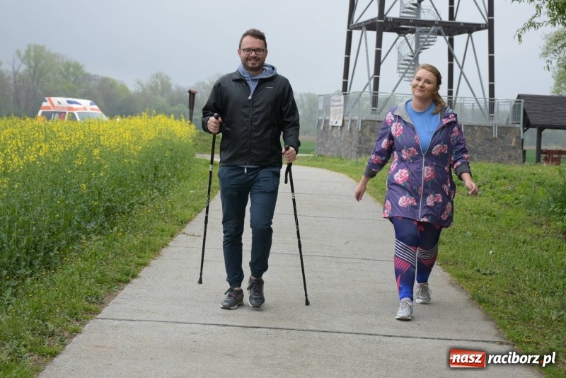 Zdjęcie w galerii na portalu naszraciborz.pl: Biegli i maszerowali, by pomóc Zosi [FOTO] wiadomości z regionu