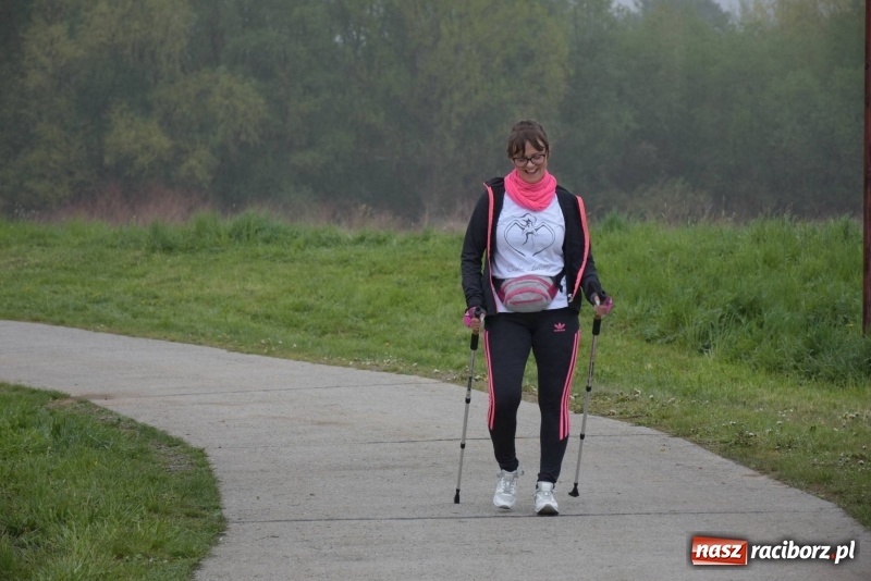 Zdjęcie w galerii na portalu naszraciborz.pl: Biegli i maszerowali, by pomóc Zosi [FOTO] wiadomości z regionu