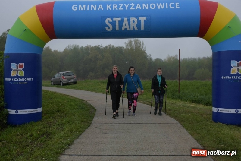 Zdjęcie w galerii na portalu naszraciborz.pl: Biegli i maszerowali, by pomóc Zosi [FOTO] wiadomości z regionu