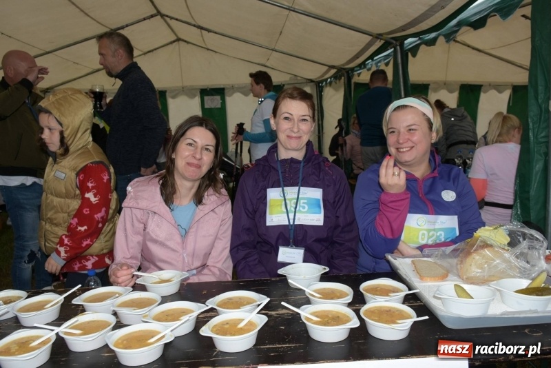 Zdjęcie w galerii na portalu naszraciborz.pl: Biegli i maszerowali, by pomóc Zosi [FOTO] wiadomości z regionu